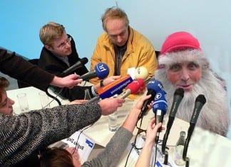 Hospital Gnome Retiring ‘Very Happy with Life’s Work’ Gergio Answering Questions