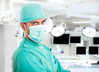 Surgeon Furious That X-Ray Tech Not Available 2.3 Seconds After Demanding X-Ray in OR upset surgeon