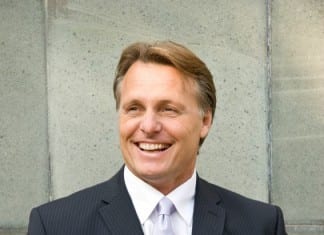 Report: Hospital CEO Was a Big Help in Clinic Today