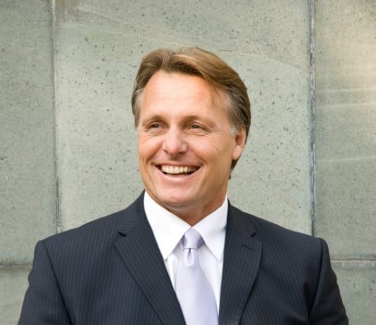 Report: Hospital CEO Was a Big Help in Clinic Today