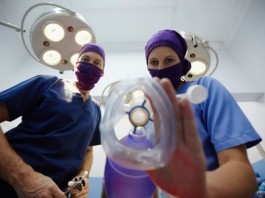 Anesthesiologists Cannot Find Reason to Cancel Case Right Before Shift Change
