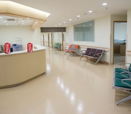 Beverage Container Left Open at Nurses Station, Three Dead as a Result nurse station