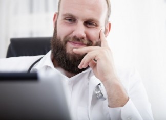 Alternate Phrases for “This is a Very Pleasant…” doctor on computer