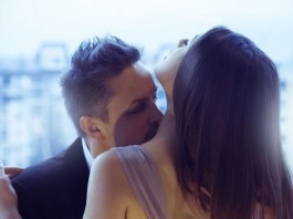 Worst Pick-Up Lines by Medical Subspecialty couple kissing