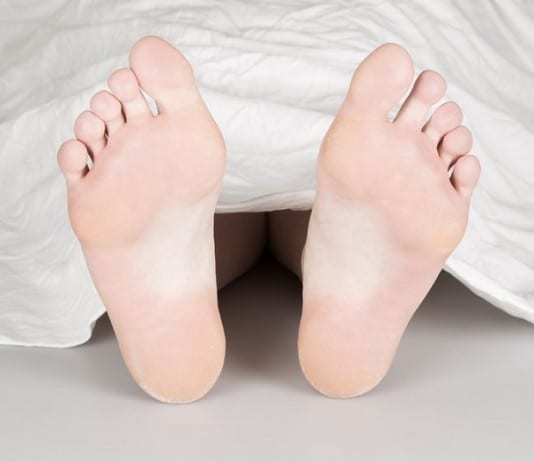 Pathologists Criticized for Having High Proportion of Terminally-Ill, Cancer-Diagnosed, and Deceased Patients feet