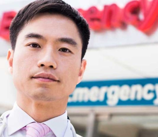 Emergency Medicine Society Recommends a Rectal Exam to Rule-Out Back Pain emergency room physician