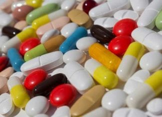 Medical School to Replace Pharmacology Course with Coloring Books colored prescription pills