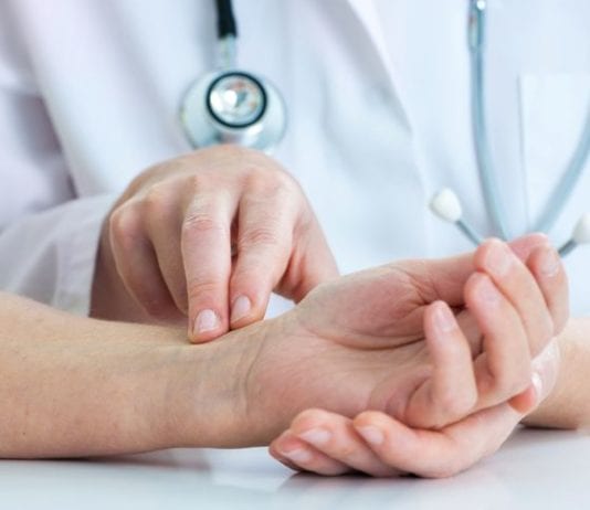 Med Student Figures Out Heart Rate: Count Beats in a Day, Divide by 24 Then Again by 60 heartbeat pulse