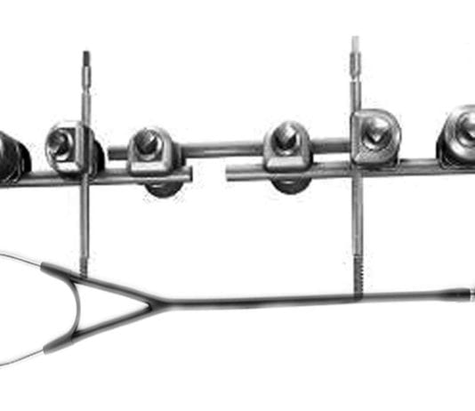 Ortho Stabilizes Stethoscope with External Fixator external fixator