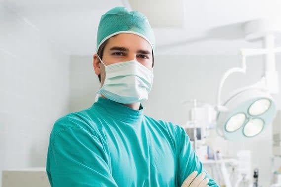 Smug Anesthesiologist blames everybody