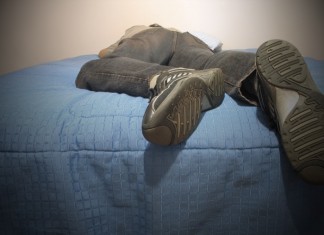 Insomniac Cured After One Question, Wonders Why He Didn’t Think of It Before