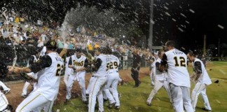 Scientists Perfect the No-Wipe Poop