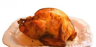 Surgeon Struggles to Carve Turkey at Thanksgiving