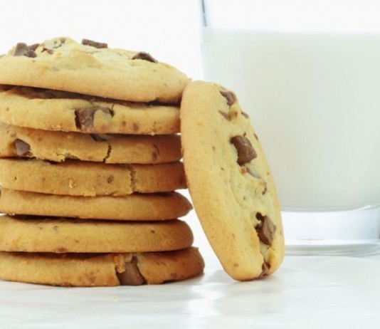 Update: Cookie Monster Leaves Sesame Street Hospital AMA on Christmas Eve milk and cookies