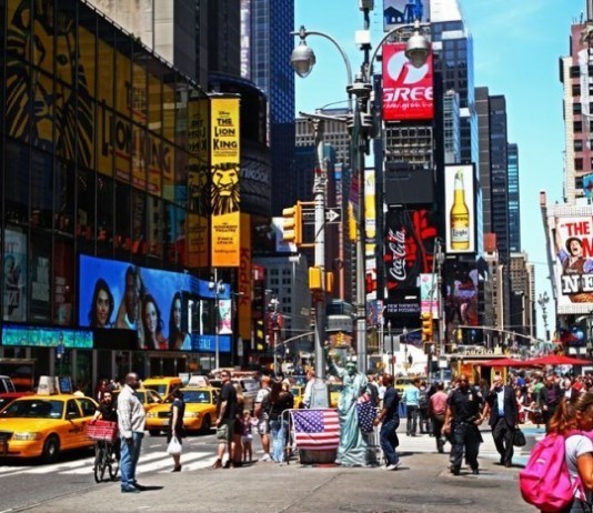 Work Note Center Opens in Times Square, Deadbeats Rejoice times square work note