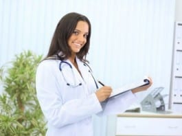 Attractive Medical Student Only Gets ‘High Pass’ medical student