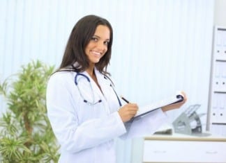 Attractive Medical Student Only Gets ‘High Pass’ medical student