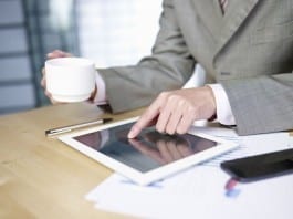 Hospital to Replace Clipboard Nurses with iPad Nurses ipad for nurses