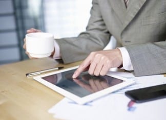 Hospital to Replace Clipboard Nurses with iPad Nurses ipad for nurses