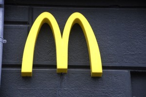 fast food wage increase