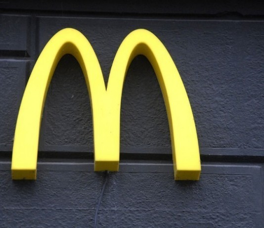 Nurses Supporting Fast Food Workers Wage Increase to $15/Hour, 93% of Nurses to Benefit fast food