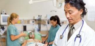 Patient in ED Knows Nothing About Medical History, Surgeries, or Medications emergency department