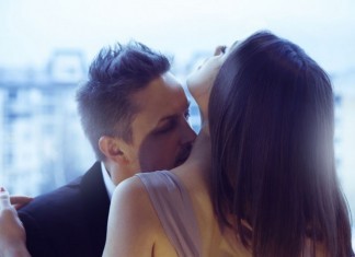 Worst Pick-Up Lines by Medical Subspecialty couple kissing