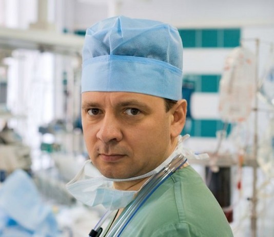 ICU Team Happy to Have ER Resident Rotating in ICU icu vs ER