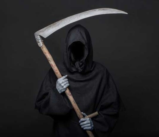 Nurses Fired Over Grim Reaper Halloween Costumes Halloween costume