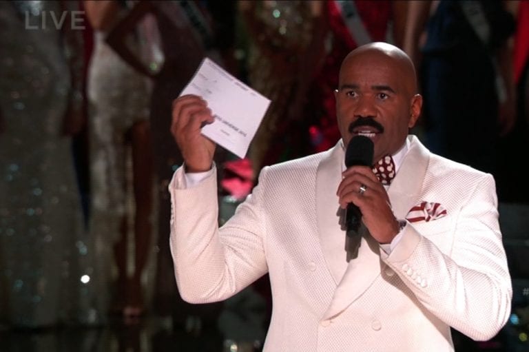 Steve Harvey to Run Match Day 2016