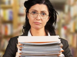 Medical Records Censor Crucial at Removing Admission and Discharge Summaries for Transfer