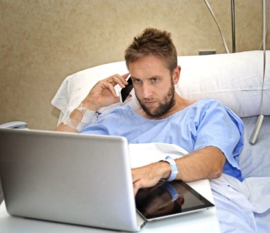 ‘I Can’t Afford These $4 Meds!’ Says Patient with iPhone 6s Plus (Gold) & MacBook Air