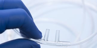 Study Shows Oxygen Less Functional When Nasal Cannula Worn as Headband