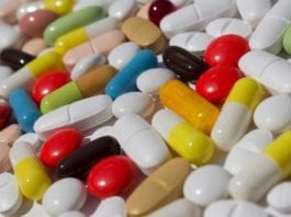 Medical School to Replace Pharmacology Course with Coloring Books colored prescription pills