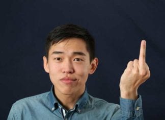 Graduating Resident Gives Finger to Every Attending in Department Before Leaving medicine resident