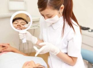 New Study Links Birthing Mirrors to Vaginal Post-Traumatic Stress Disorder birthing mirror