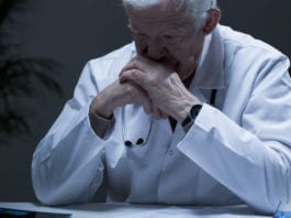 Breaking News: Internal Medicine Attending is “Old as F**k” When I was an intern